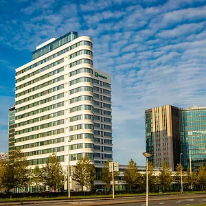 3* Ξενοδοχείο Express Arena Towers By Ihg