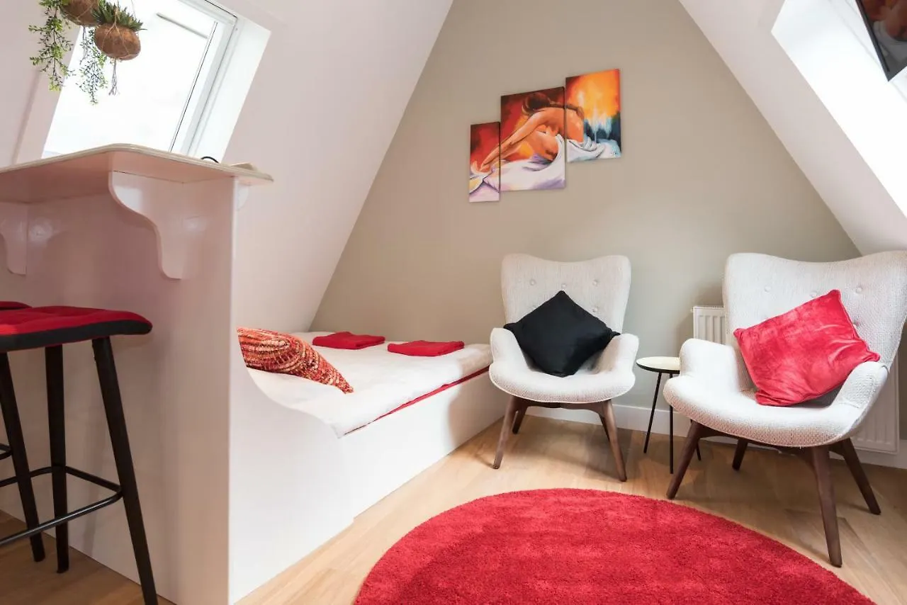 Saint Claire Studio\'S location