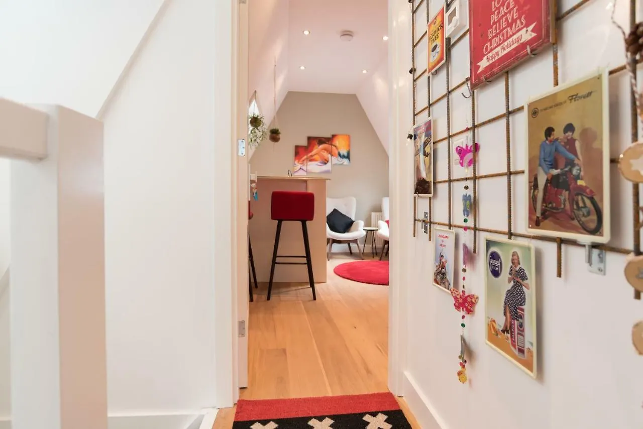 Saint Claire Studio'S Amsterdam Homestay